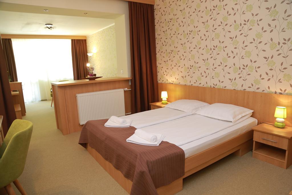 Hotel Muresul Health Spa Sovata Ngoại thất bức ảnh
